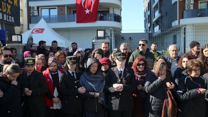 Şehit binbaşının cenazesinde acı detay - Resim: 12