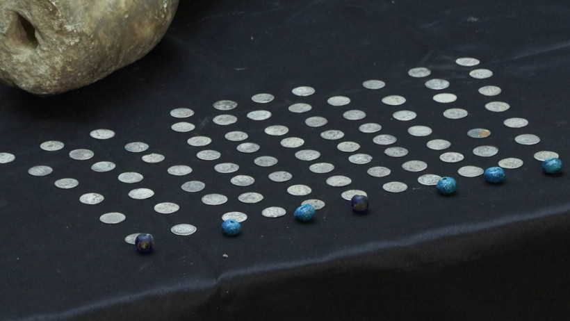 İstanbul'da Hz. İsa ve Hz. Meryem ikonaları ele geçirildi - Resim : 3