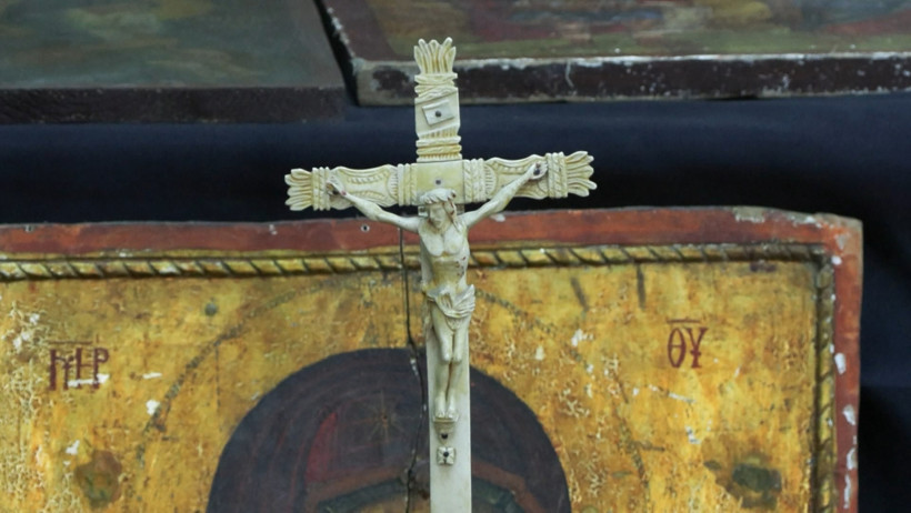 İstanbul'da Hz. İsa ve Hz. Meryem ikonaları ele geçirildi - Resim : 4