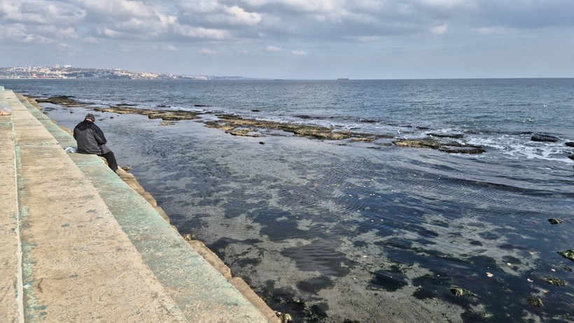 Marmara Denizi 10 metre çekildi, Kral Yolu ortaya çıktı - Resim : 2