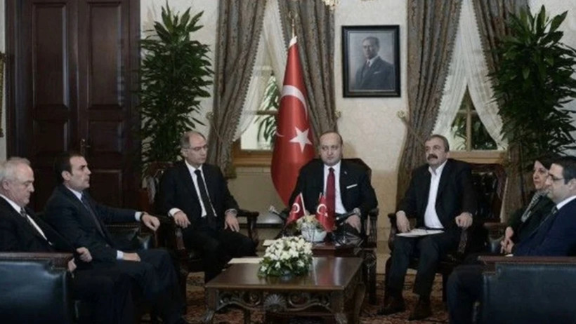 Öcalan'ın çağrısı sonrası gözler AKP'deki 2 kritik isimdeydi: 'Pazarlık yok' - Resim : 1