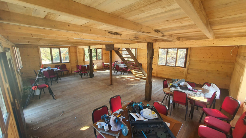 Çobanlıktan muhtarlığa: Tüm parasını köyü için harcadı - Resim : 1