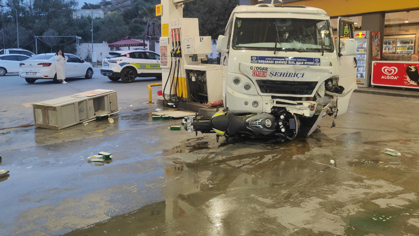 Kavgaya tutuştu hırsını alamadı, benzinliğe daldı - Resim : 1