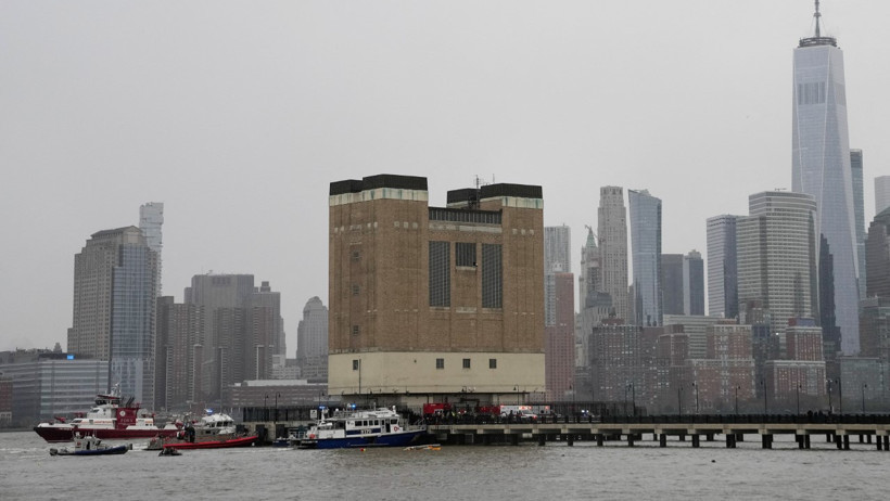 New York’ta helikopter düştü: 6 ölü - Resim : 1