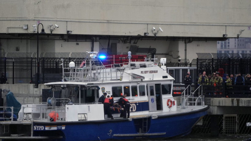 New York’ta helikopter düştü: 6 ölü - Resim : 2