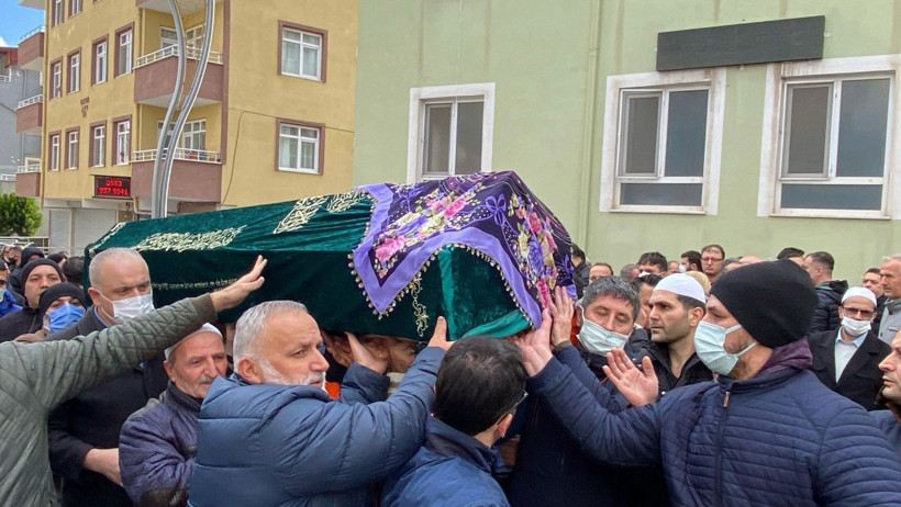 Menenjitten hayatını kaybeden İrem'in babası konuştu: Hastalık hızlı nüksetti - Resim : 3
