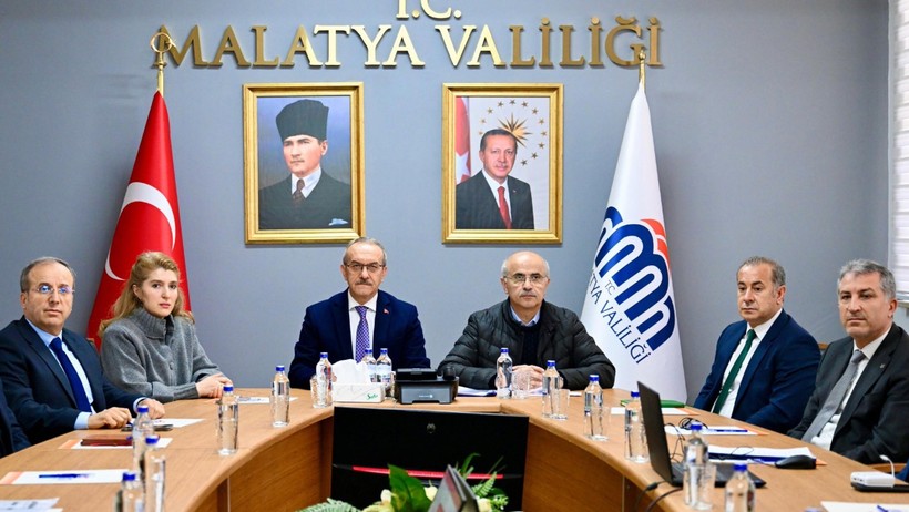 Zirai don felaketinin yaşandığı Malatya'da kriz masası oluşturuldu - Resim : 1