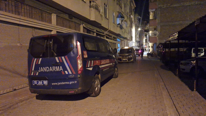 90 yaşındaki annesini önce dövdü sonra soydu - Resim : 1