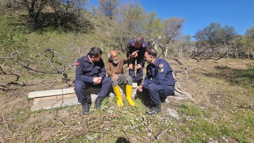 41 saat sonra bulundu, ambulansa binerken söyledikleri duygulandırdı - Resim : 1