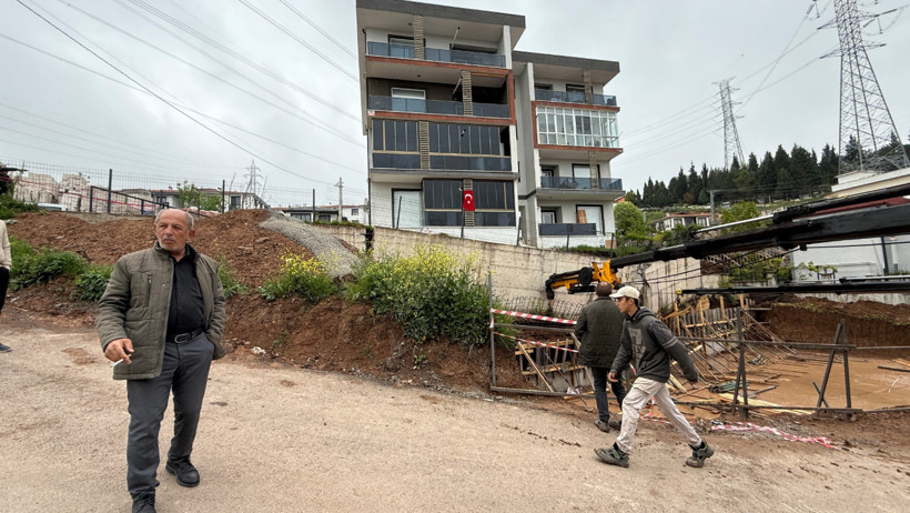 Milyonlar ödeyerek aldığı ev çökmek üzere: Müdür, isyan eden kadını azarladı - Resim : 2