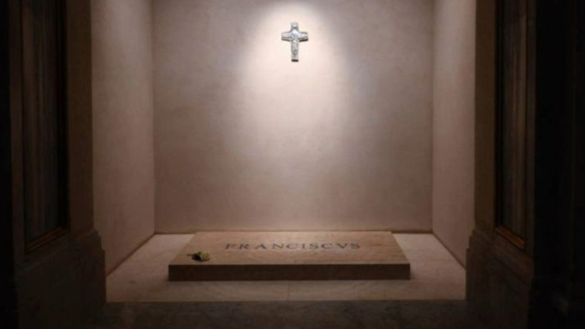Papa Franciscus'un mezarı görüntülendi - Resim : 1