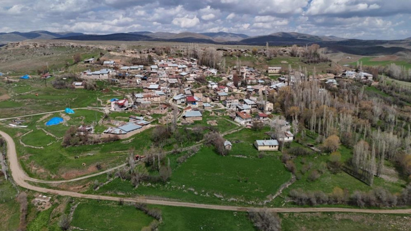 Bu köyün suyunu içen doktor oluyor: 'Her hanede en az bir tane var' - Resim : 1