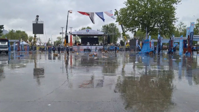 1 Mayıs kutlamalarına sağanak engeli - Resim : 3