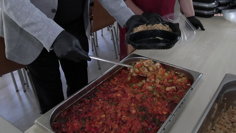 İzmir'de yeni proje: 'Ailelere yetiştiriyoruz' - Resim : 1