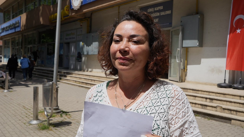 Yanlış teşhisle göğüsleri alındı: 'Kanser olmadığına sevin' demişler - Resim : 1