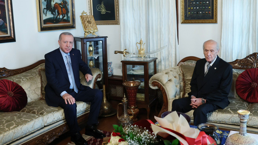Erdoğan, Bahçeli'yi evinde ziyaret etti - Resim : 1