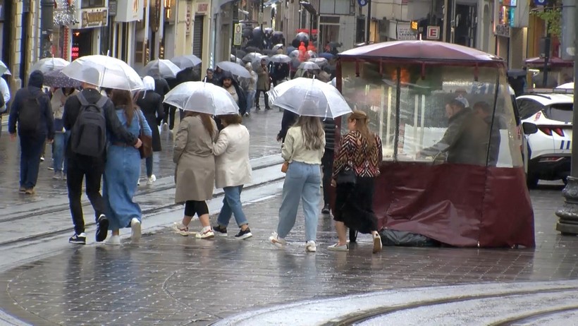 İstanbul’da hava sertleşti: Bir günde 10 derece düştü - Resim : 3