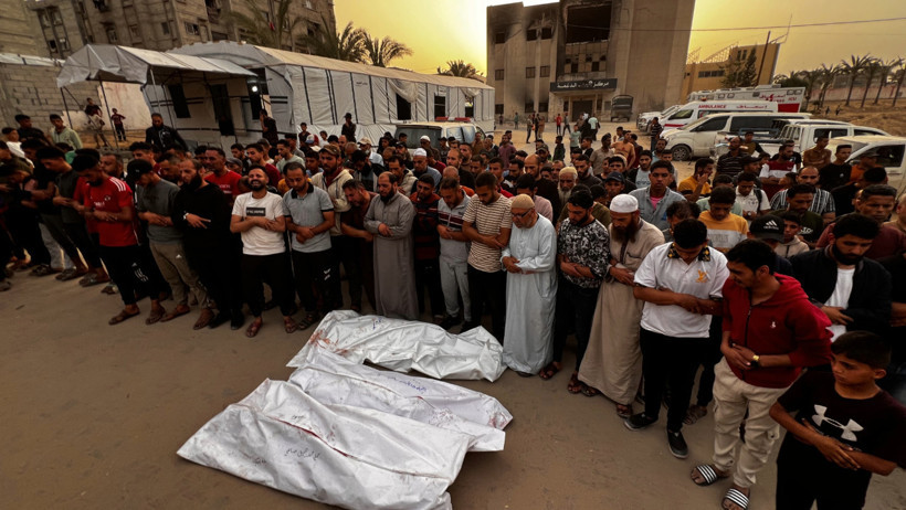 İsrail Gazze'de hastane vurdu: 16 ölü, 70 yaralı - Resim : 2