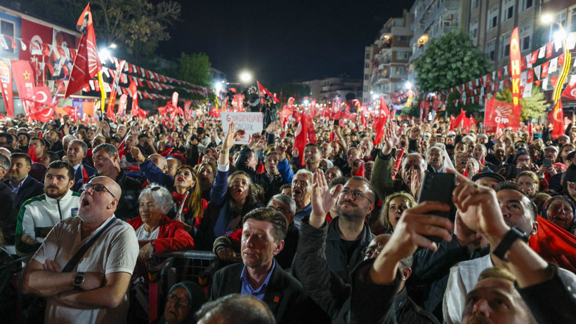 CHP'den Silivri çıkarması! On binler Atatürk Meydanı'nda - Resim : 8