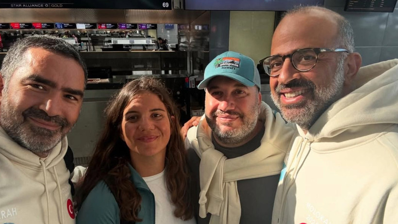 Molokai Kanalı'nda Türk yüzücülere köpek balığı saldırdı! Belinden ısırdı... - Resim : 2