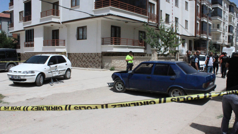 Trafik kavgasında kan döküldü - Resim : 1