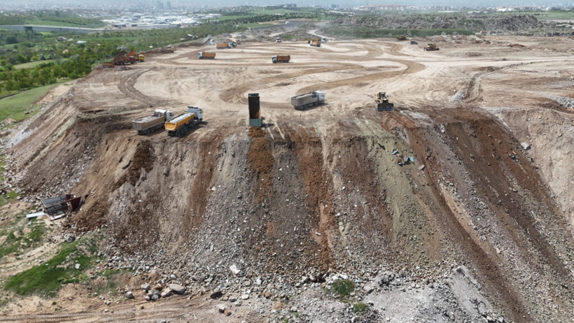 Malatya’da depremin izleri dağ oldu - Resim : 1