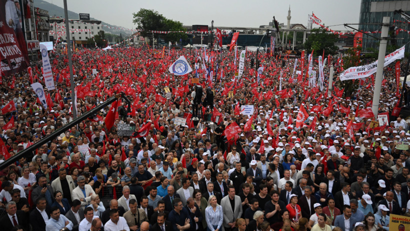 Yasaklara rağmen on binler Bursa mitingindeydi - Resim : 3