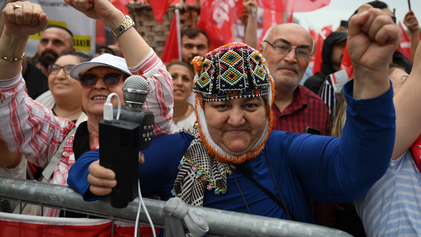 Yasaklara rağmen on binler Bursa mitingindeydi - Resim : 5