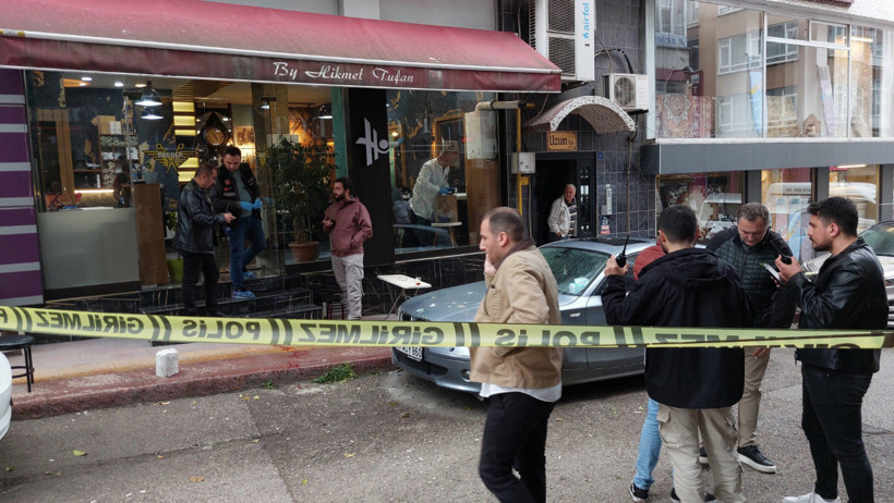 Berberde kardeş kurşunu! Ensesinden vurdu - Resim : 1