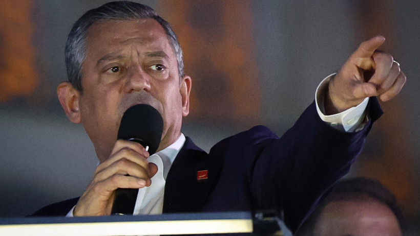 'Millet İradesine Sahip Çıkıyor' On binler bu kez Esenler'de - Resim : 10