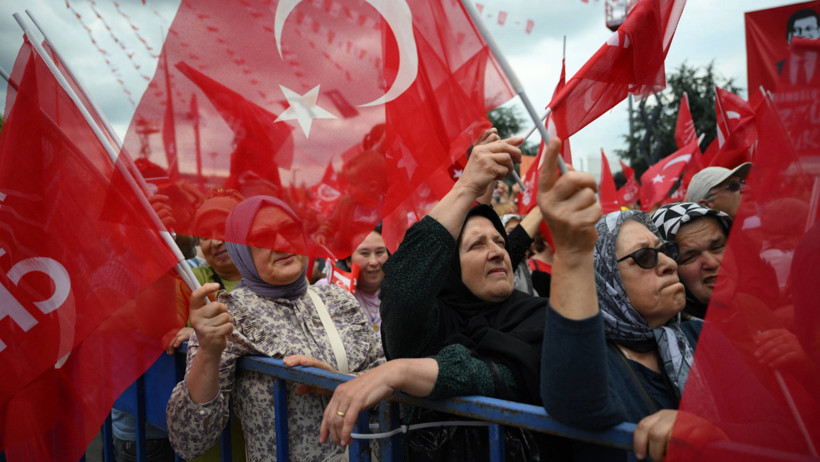 Özgür Özel: Başımız dik, alnımız ak - Resim : 2