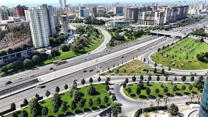 İstanbul'da bayram sakinliği: Yollar boş kaldı - Resim : 3