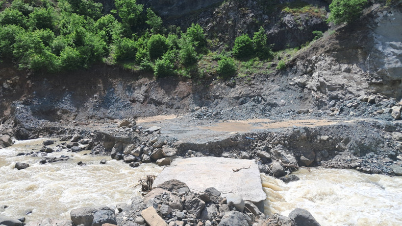Tepki büyüyor: Tarihi kalıntı sular altında - Resim : 1