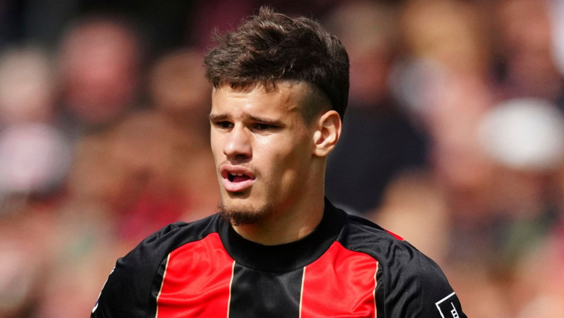 Liverpool'dan yeni transfer: 47 milyon Euro'luk sol bek - Resim : 1
