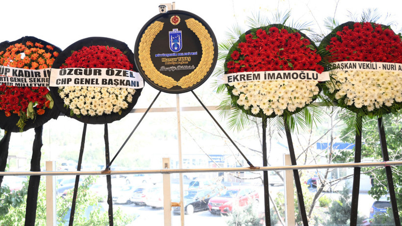 Zeki Zeyrek Ankara'da son yolculuğuna uğurlandı - Resim : 4