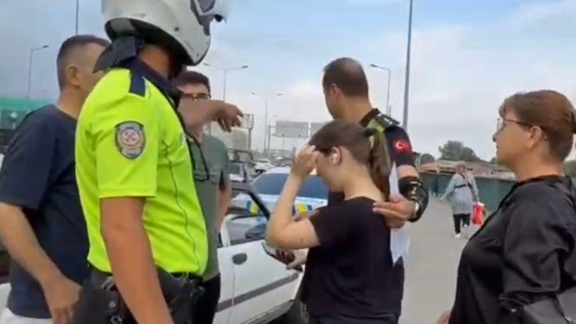 Kahraman şoför YKS'ye geç kalan öğrenciler için kapıları açtırdı - Resim : 4