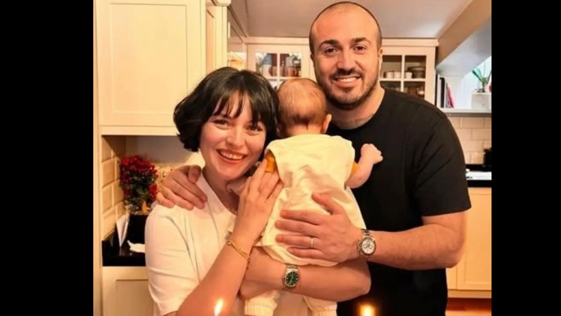 Ezgi Mola boşanıyor - Resim : 1