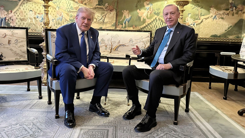 Erdoğan ile Trump görüştü - Resim : 2