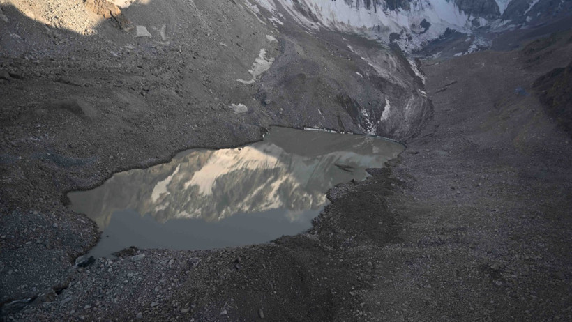 Dağ gölü taştı, yüzlerce kişi tahliye edildi - Resim : 1