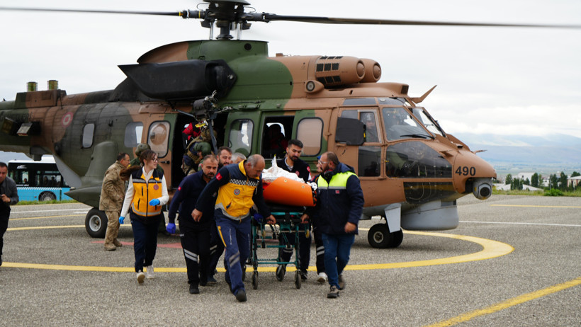 Bayburt-Erzurum sınırında 2 kişiyi taşıyan uçak düştü: Pilot öldü, yolcu kurtarıldı - Resim : 6