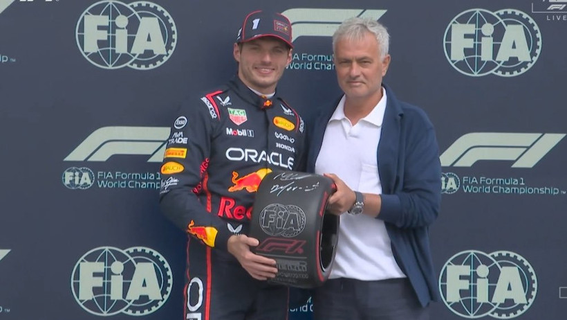 Mourinho Formula 1'in gediklisi oldu: Verstappen'e ödül verdi - Resim : 1