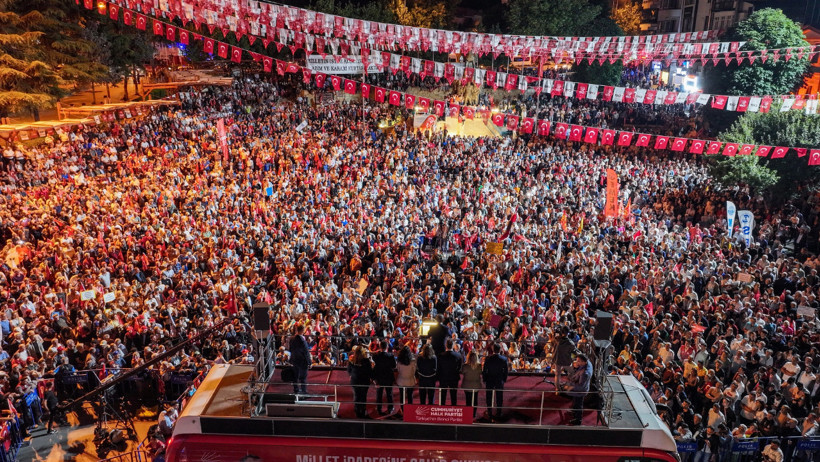 CHP, operasyonların gölgesinde bir kez daha meydandaydı - Resim : 4