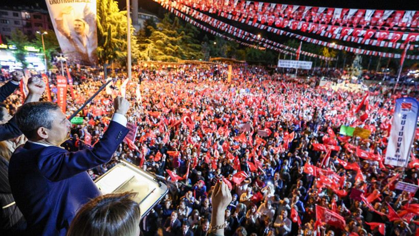 CHP, operasyonların gölgesinde bir kez daha meydandaydı - Resim : 1