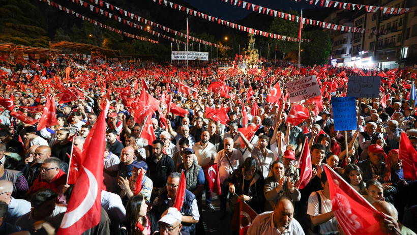 CHP, operasyonların gölgesinde bir kez daha meydandaydı - Resim : 3