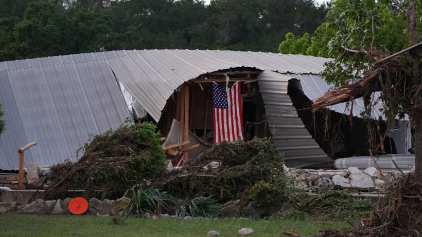 Teksas’ta bilanço ağırlaşıyor: 160 kayıp var - Resim : 1