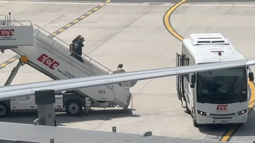 Leman Dergisi Yazı İşleri Müdürü Özdemir gözaltına alındı - Resim : 1