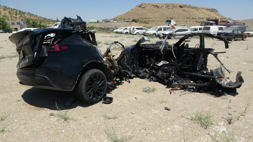 İkiye bölünen Tesla'daki iki hemşire öldü - Resim : 2