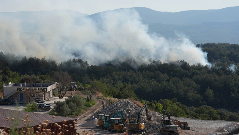 Urla'da orman yangını - Resim : 4