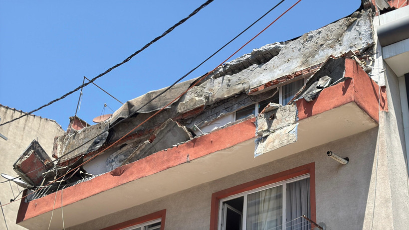 Kağıthane’de balkon çöktü: Bina mühürlendi - Resim : 3