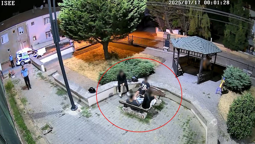 Zabıta affetmedi, ellerine süpürgeyi verdi - Resim : 2